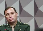 Exército informa que afastará Mauro Cid de suas funções militares