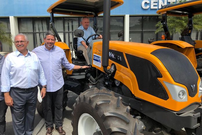 Teófilo destaca ações de Biu e Arthur para o desenvolvimento de Arapiraca