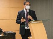 Vereador Dr.Fábio pede o retorno das gratificações dos servidores da saúde de Arapiraca