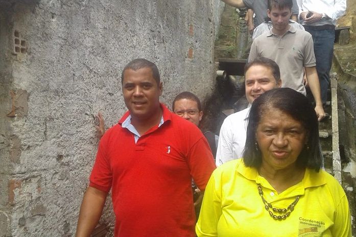 Junior Nogueira durante visita do governador Renan Filho a Grota do Cigano