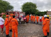 33 militares foram deslocados para atender o chamado e foram utilizadas sete viaturas de salvamento