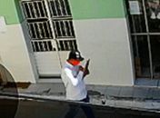 Se passando por agente de saúde, homem consegue entrar e furtar objetos de residência 