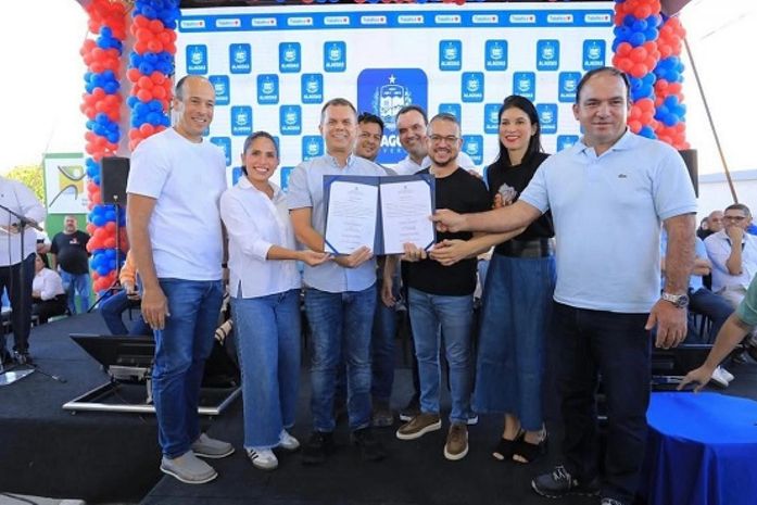 Obras da Casal vão permitir fornecimento de água para nova fábrica de laticínios em Batalha