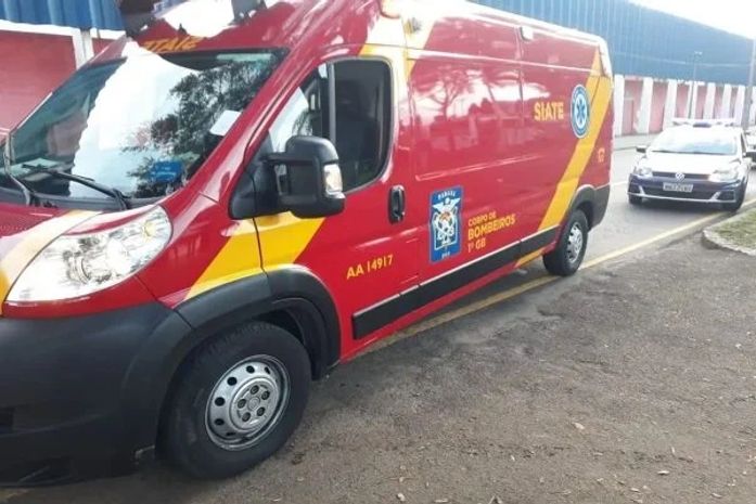 Jovem pede moça em namoro, mas recebe pedrada na cabeça em Curitiba