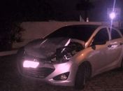 Duas pessoas ficam feridas em engavetamento entre quatro veículos na Fernandes Lima