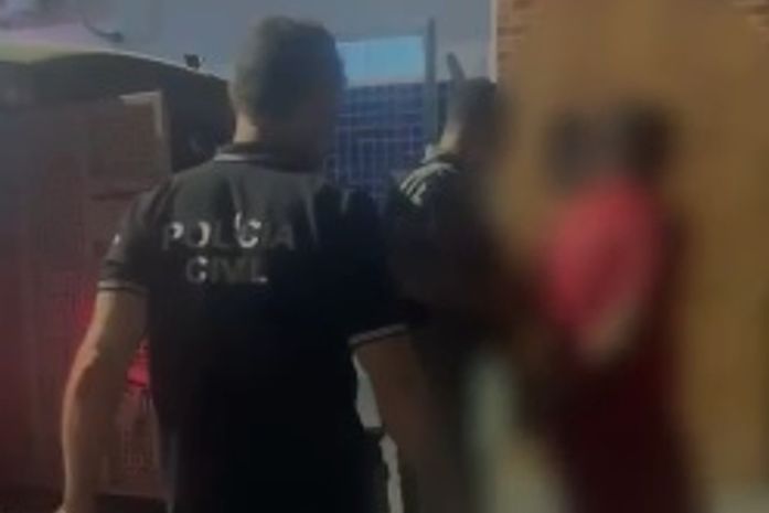 Padrinho é preso suspeito de abusar sexualmente de dois afilhados de 7 e 11 anos em Alagoas; veja vídeo