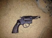Arma encontrada na praia 