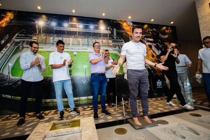 Falcão entra para o Hall da Fama do Estádio Rei Pelé em dia histórico para o esporte alagoano