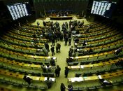 Câmara conclui votação de medida provisória da reforma administrativa