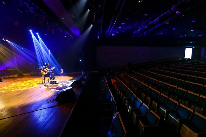 Ecad: rock, samba e sertanejo são gêneros mais tocados no Dia dos Pais