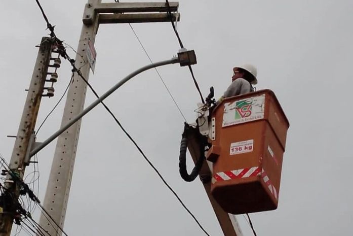 Luminárias em LED serão instaladas em toda a Grota do Arroz, no bairro de Cruz das Almas