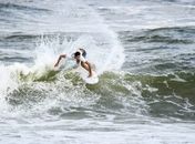 Campeonato Deodorense de Surf marca inauguração da Vila dos Pescadores, na Praia do Francês