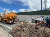 Alça lateral do viaduto João Lyra é interditada para obra emergencial de drenagem