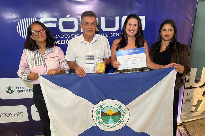 Por iniciativa tecnológica em Branquinha, Neno Freitas recebe título de Prefeito Inovador 2025