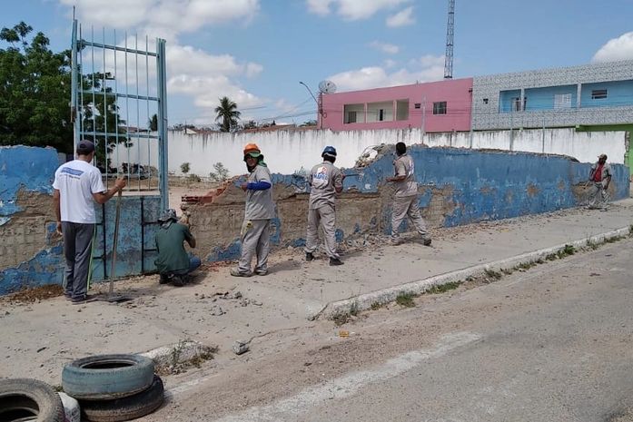 Prefeitura de Delmiro Gouveia inicia reformas nas escolas Virgília e José Bezerra