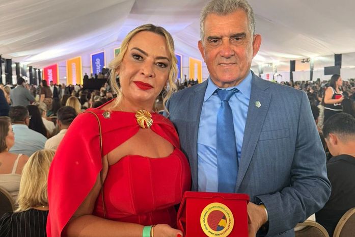 Pão de Açúcar recebe Selo Ouro de Alfabetização em cerimônia em Brasília