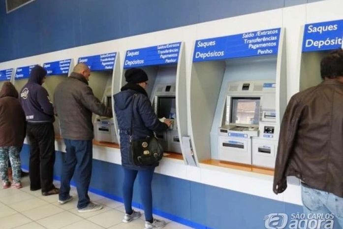 Agências da Caixa não abrem neste sábado (10) nem no feriado (12)