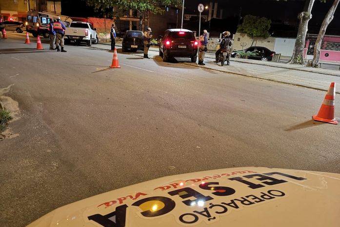 Operação Lei Seca DETRAN/PMAL segue na parte alta da cidade