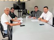 Reunião com Ministério Público discute a castração de animais de rua em Arapiraca