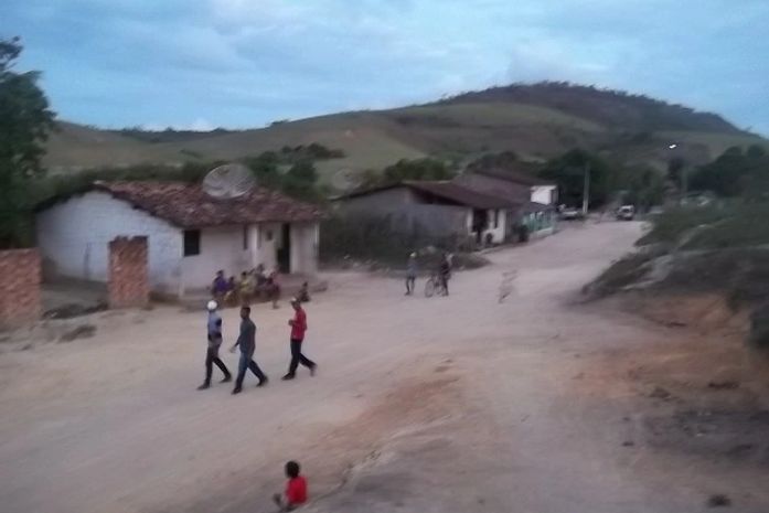Invasão de assentamento deixa um morto, dois feridos e homem é sequestrado
