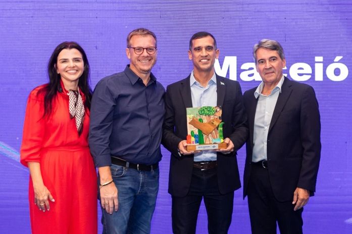 Maceió vence Prêmio Sebrae Prefeitura Empreendedora na categoria Gestão Inovadora