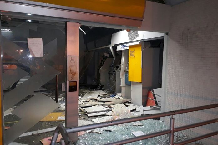 Criminosos explodem agência bancária durante a madrugada na cidade de Traipu