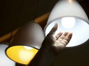 Energia deve ficar mais barata em janeiro, diz Aneel