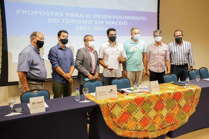 JHC quer a internacionalização do turismo em Maceió