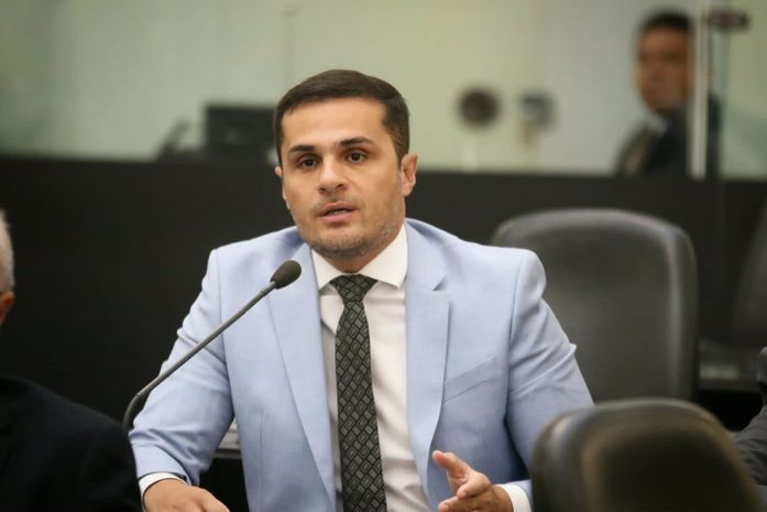 Lei de Alexandre Ayres contra pedófilos é sancionada em AL; população terá acesso a nome e foto de condenados por crimes sexuais