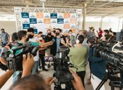 Prefeito JHC inaugura central de atendimento a moradores de bairros afetados por mineradora