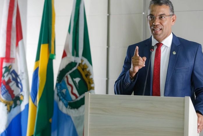 A covardia da Câmara diante do afastamento do vereador Siderlane Mendonça