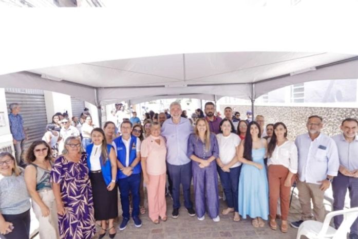 Prefeitura realiza entrega de dois novos veículos à Assistência Social e receberá novos equipamentos provenientes de investimento de mais de R$1.000.000,00