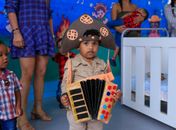 Creche Cria Grota do Cigano promove festa junina para alunos e pais