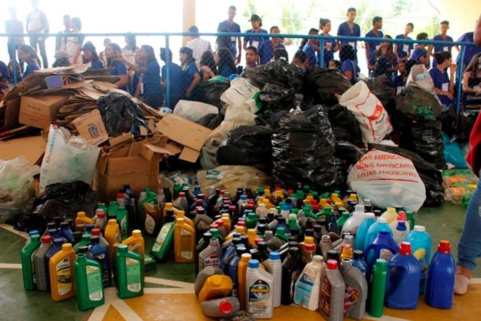 Alunos participam da 1ª Gincana Ambiental e recolhem materiais recicláveis em Marechal Deodoro