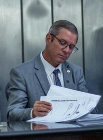 ALE aprova projeto de Cabo Bebeto que garante atendimento emergencial gratuito a profissionais da segurança pública em Alagoas