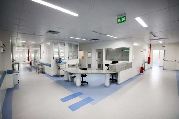 Para atender casos do novo coronavírus, Hospital Metropolitano é inaugurado pelo Governo
