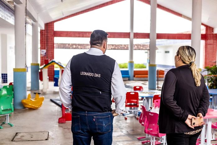 Aulas de escola municipal retornam após reforma de banheiro solicitada por Leonardo Dias