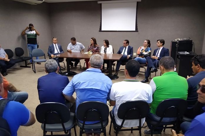 Transportadores complementares buscam apoio do Parlamento