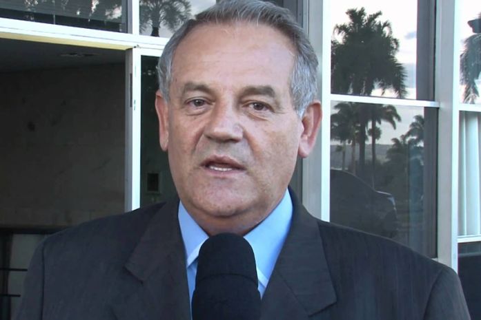 Deputado federal Givaldo Carimbão