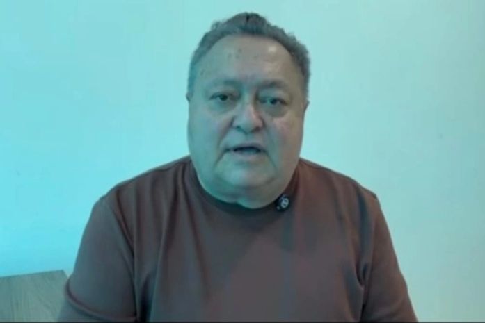 Após protesto, presidente diz que salários serão pagos e afirma que assumiu CSA com “bomba chiando”