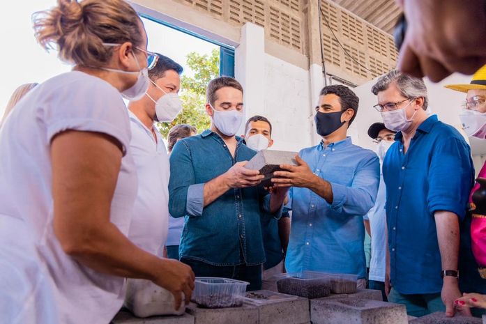 Prefeito JHC recepciona governador do Rio Grande do Sul, Eduardo Leite, durante visita em Maceió