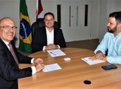 Vídeo: Renan Filho apoia Ronaldo Lopes para prefeito de Penedo
