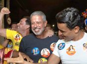 Nome forte para o Senado e líder nas pesquisas, Arthur Lira recebe o carinho de Maceió em caminhada “diferenciada” com JHC e Kelmann na Ponta da Terra