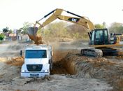 Eixo Quartel: Terraplanagem tem início na área do quartel
