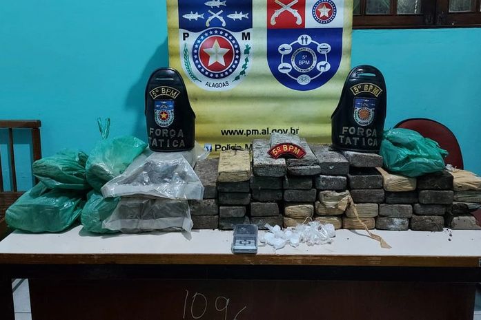 PM prende mais de 28 kg de maconha