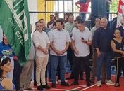 “Fujão”: Dantas é vaiado por professores durante inauguração de ginásio escolar em Maceió
