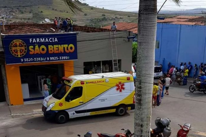 Pintor sofreu choque elétrico enquanto trabalhava.