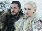 Após um longo hiato, série "Game of Thrones" volta fomentando intrigas na estreia de sua última temporada
