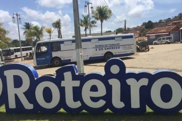Vereadores de Roteiro viram as costas para o prefeito Alysson visando interesses pessoais