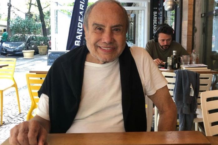 Stênio Garcia tem vitória na Justiça e deve receber valor mensal da ex